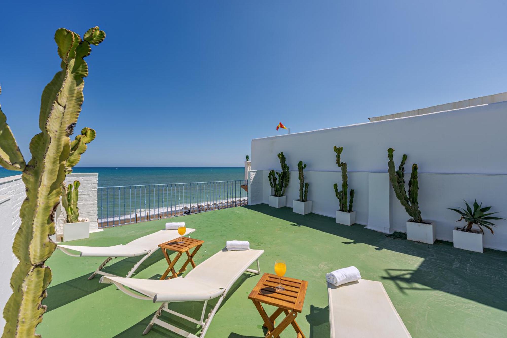 Sunset Malaga - Carihuela Beach & Sun Torremolinos Exterior foto